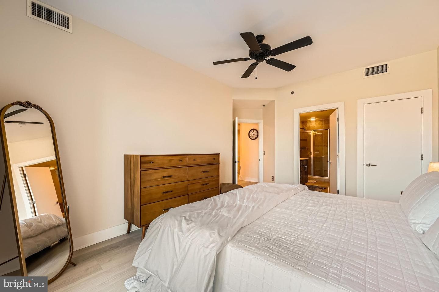 1400 Lancaster Street #303 photo 16