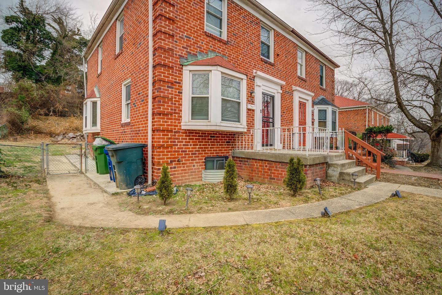 4814 Briarclift Road photo 1