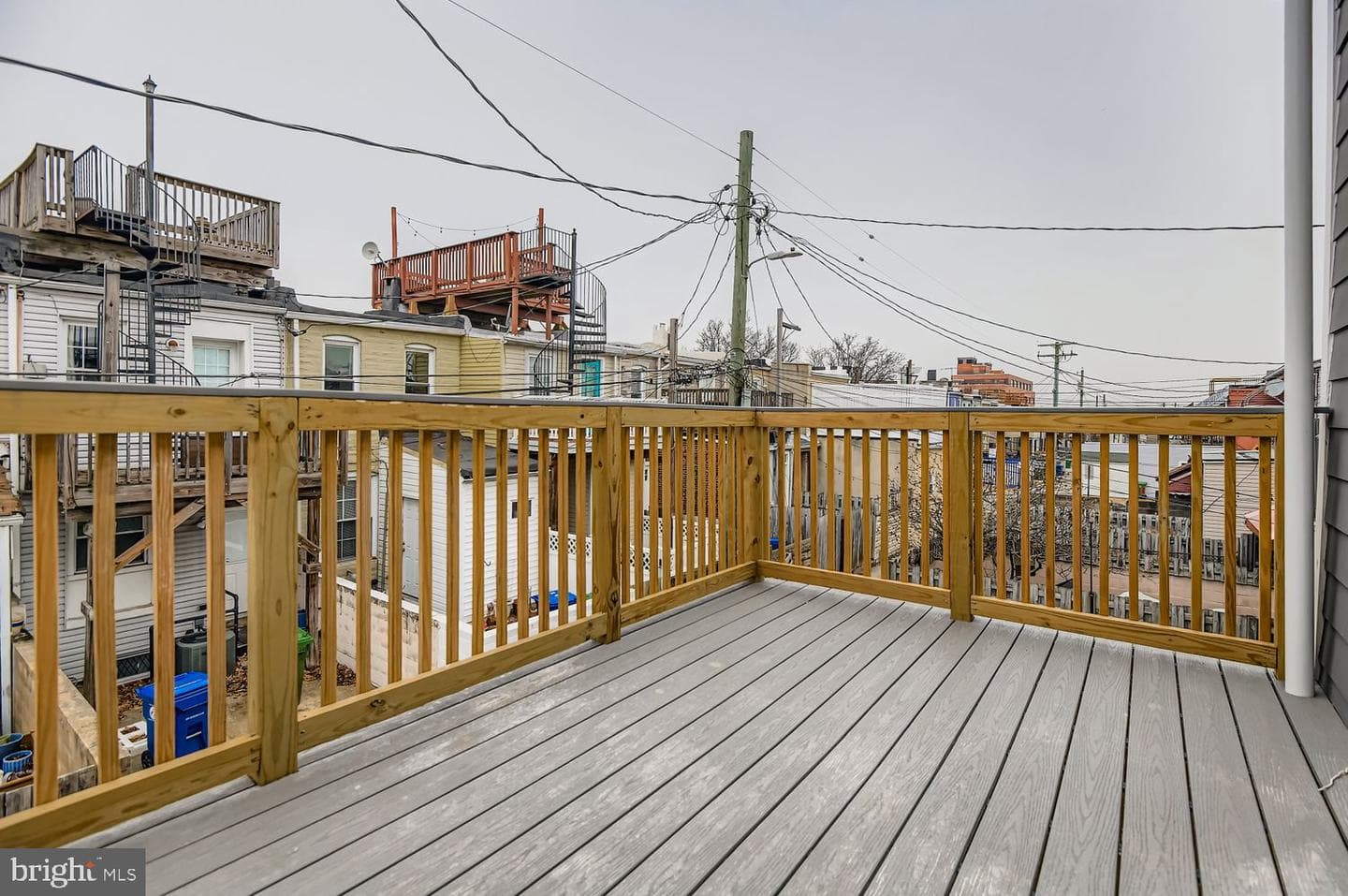 312 S East Avenue photo 23