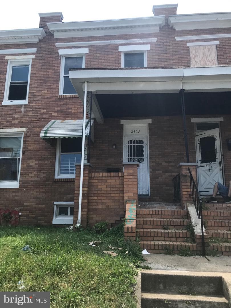 2453 Washington Boulevard, Baltimore