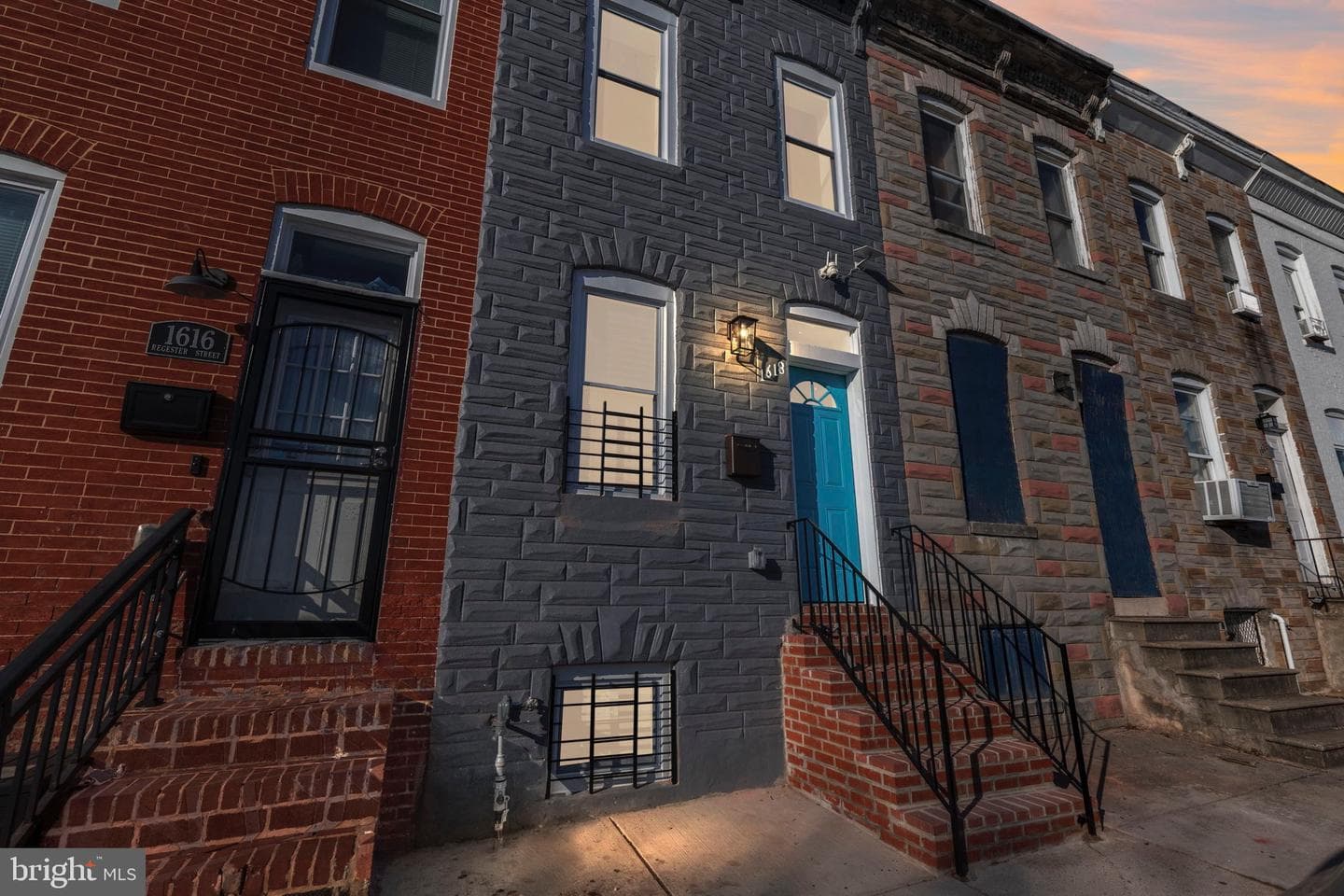 1618 N Regester photo 4