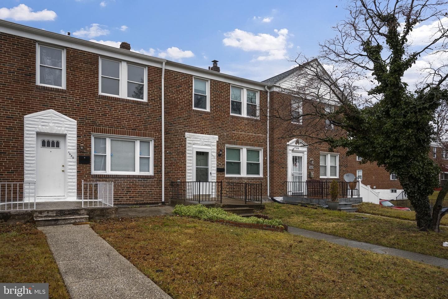 1632 Northwick Road photo 2