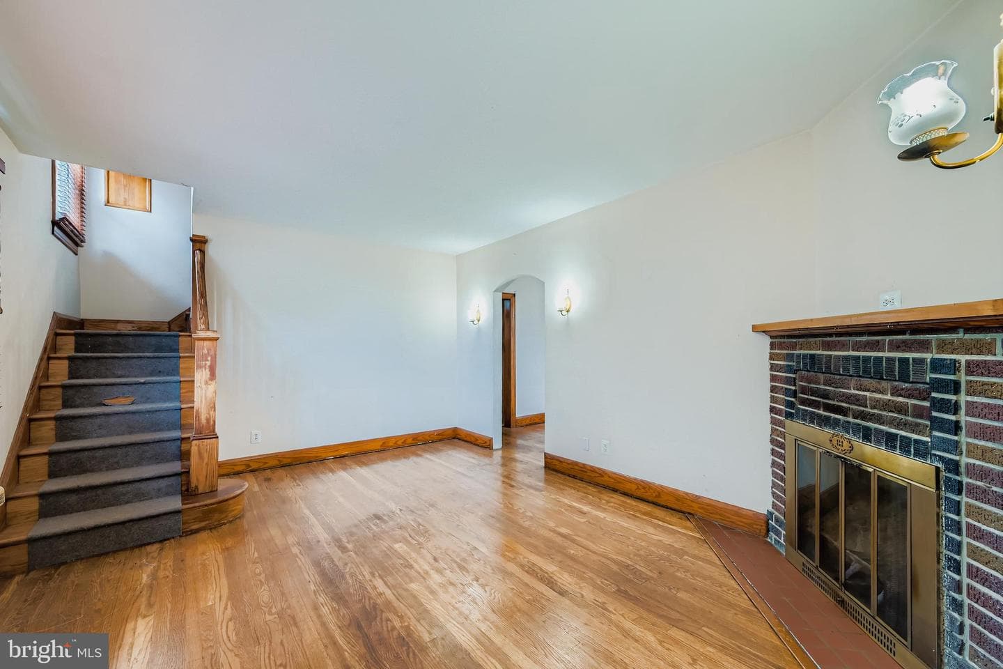 5510 Sefton Avenue photo 4