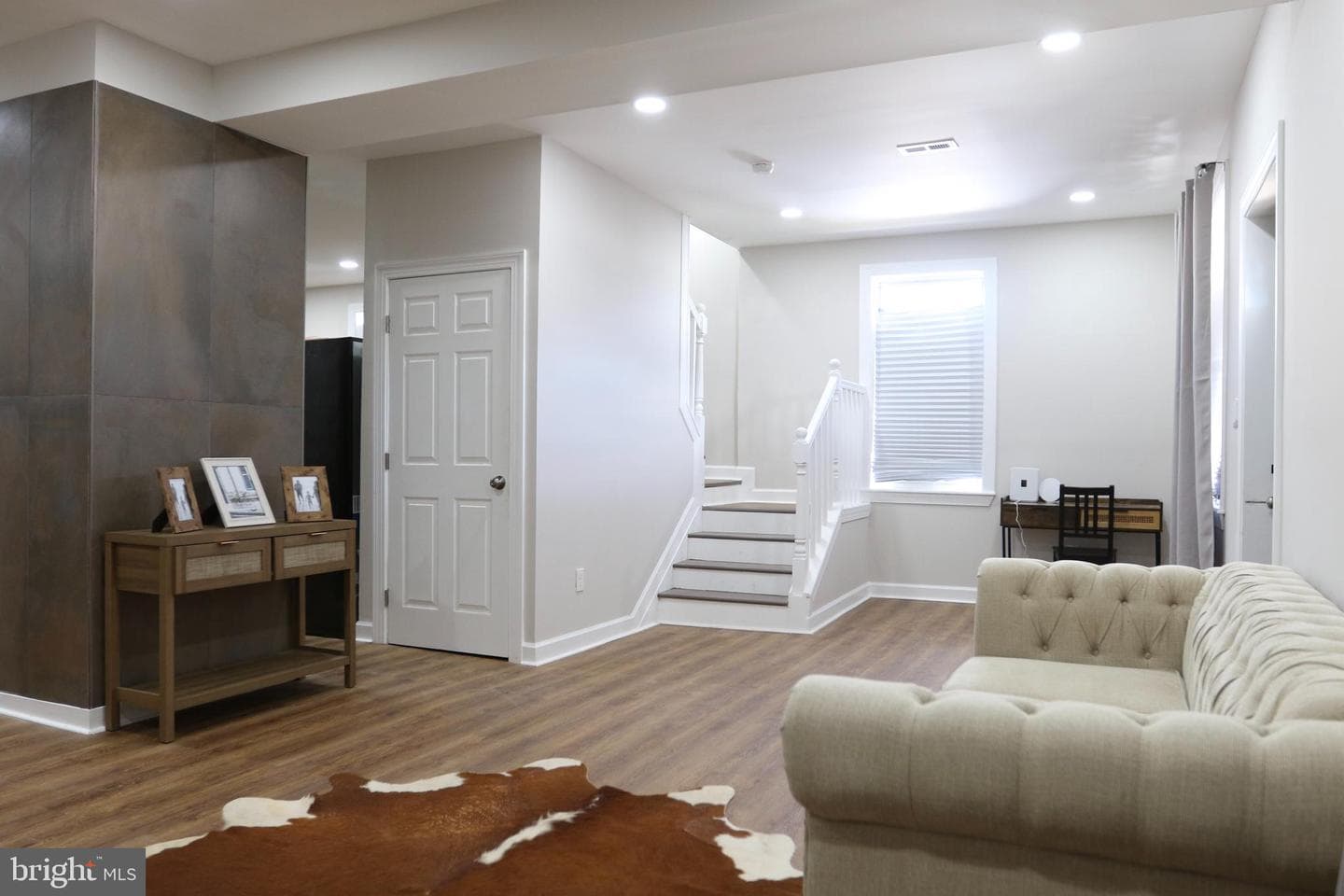 3908 Primrose Avenue photo 3