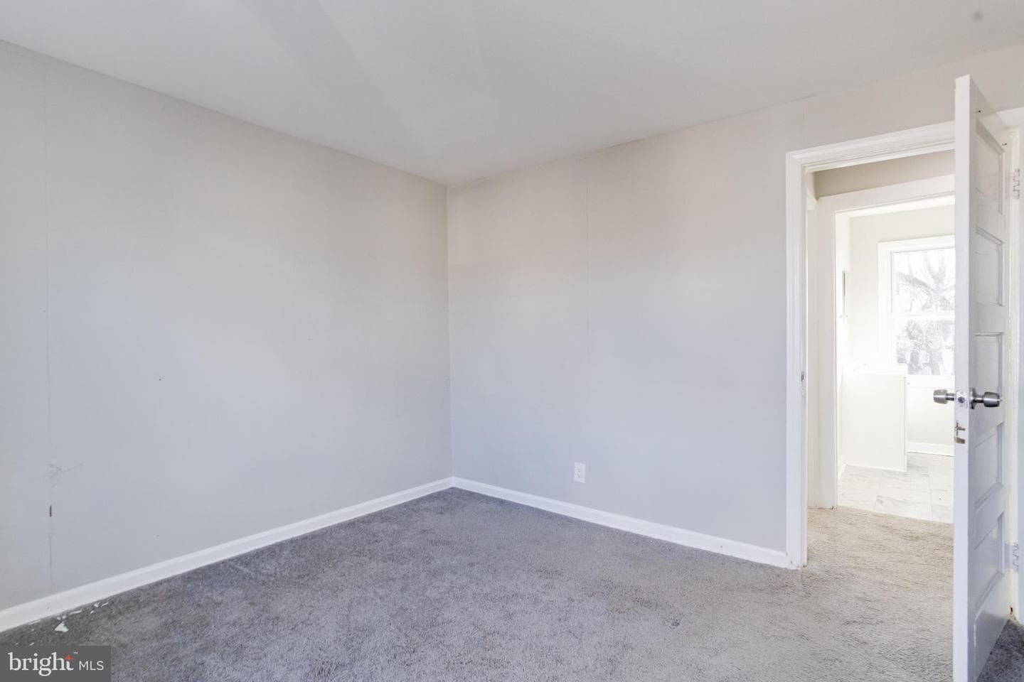 6573 Saint Helena Avenue photo 25