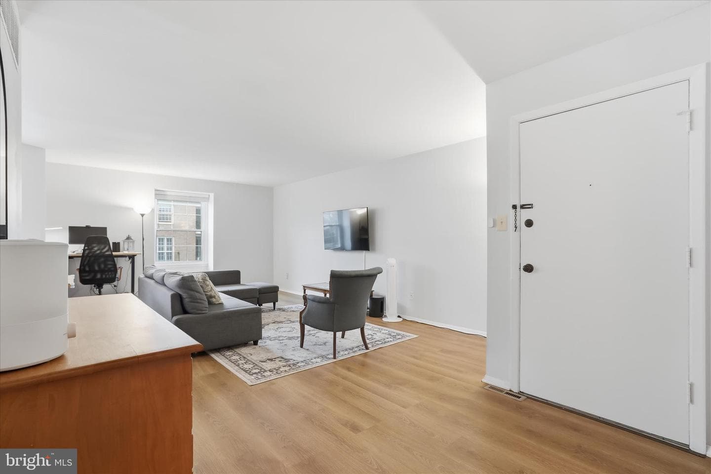 380 Homeland Southway #3a photo 5