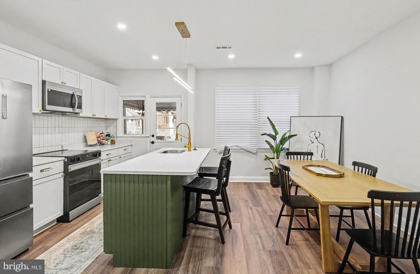 4289 Falls Road photo 8