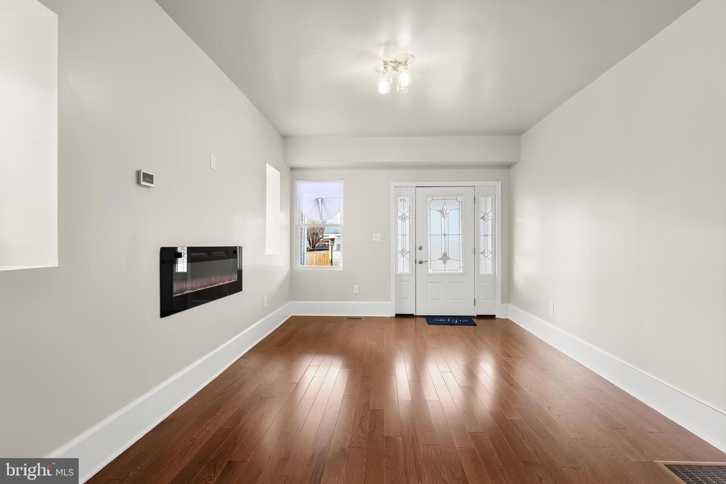 5403 Hamlet Avenue photo 14