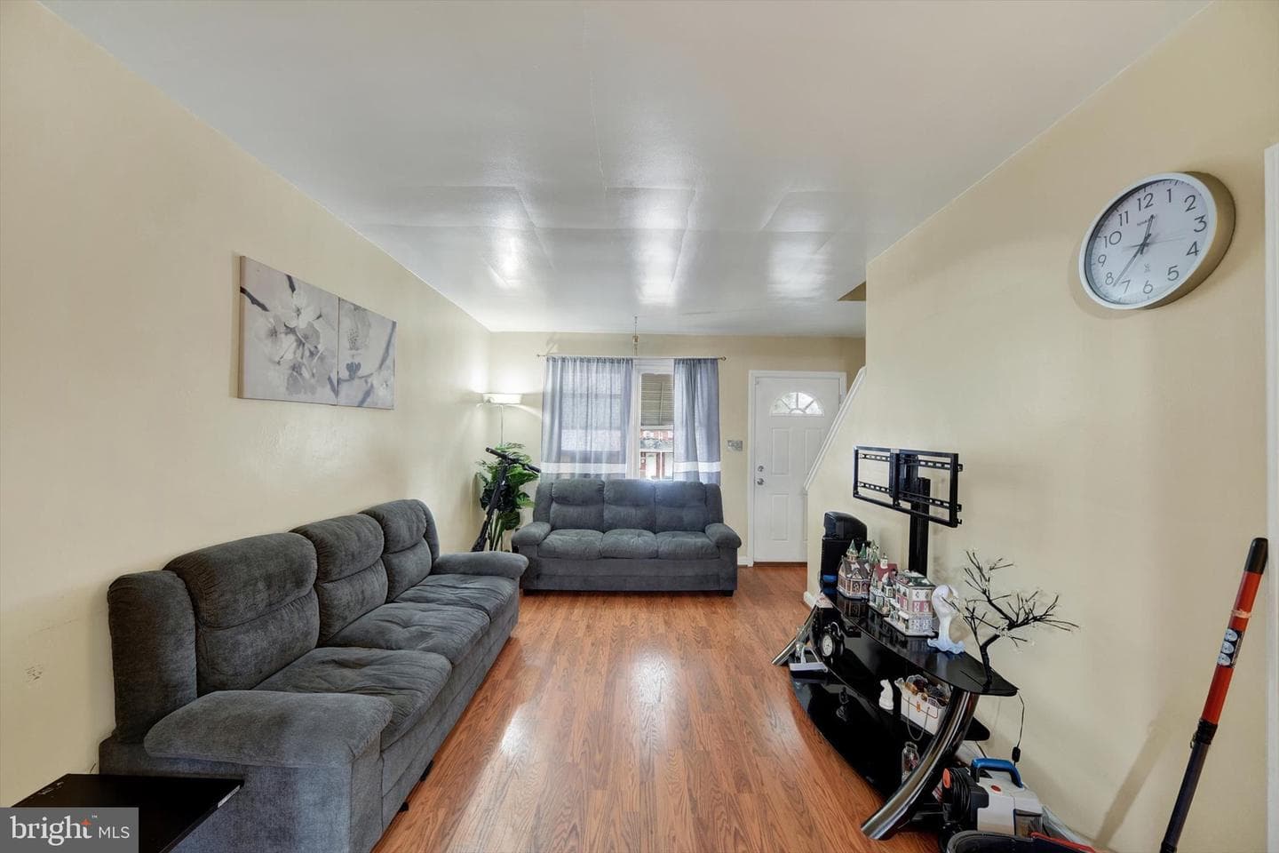 3552 Benzinger Road photo 5