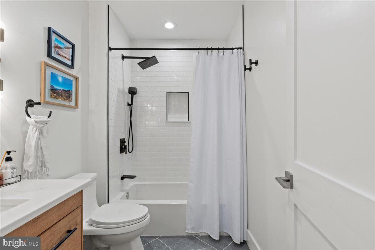 3424 Toone Street photo 18
