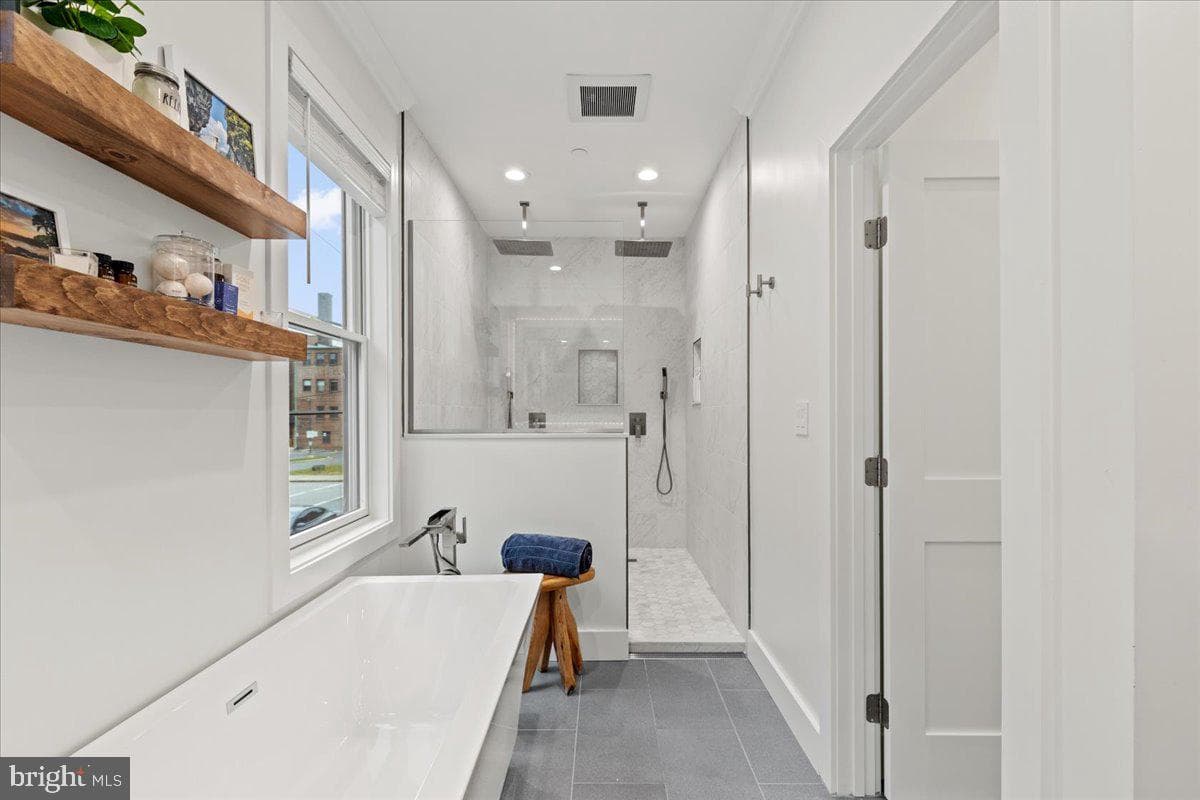 3424 Toone Street photo 46
