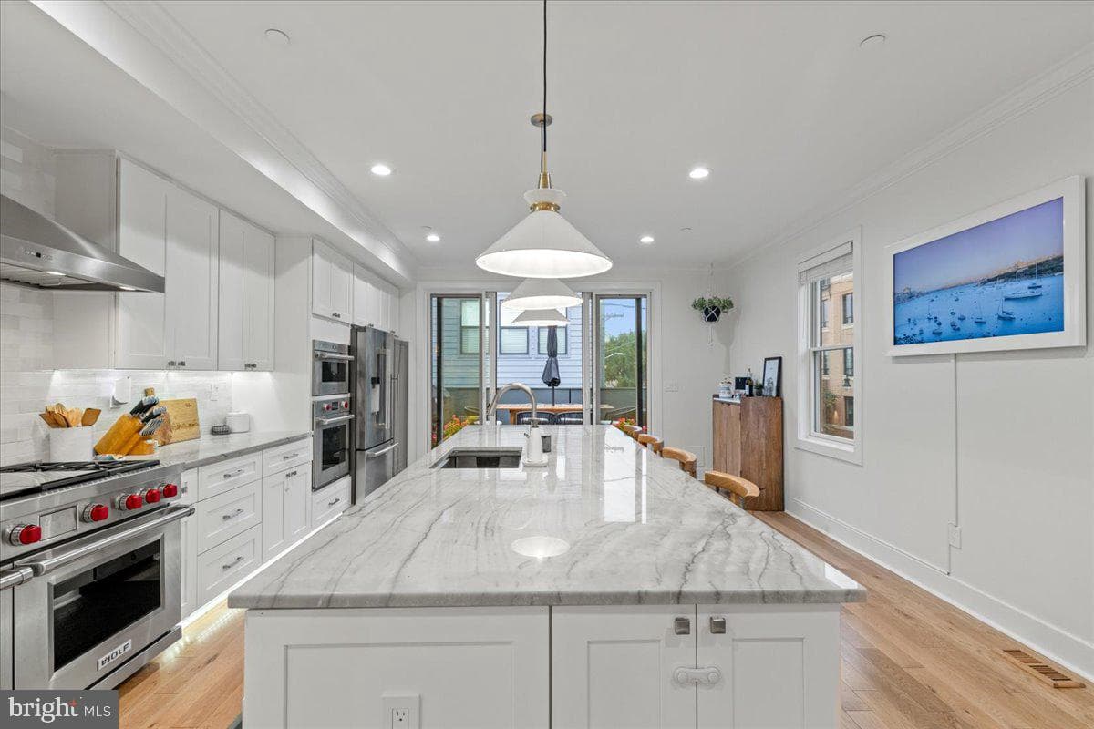 3424 Toone Street photo 9