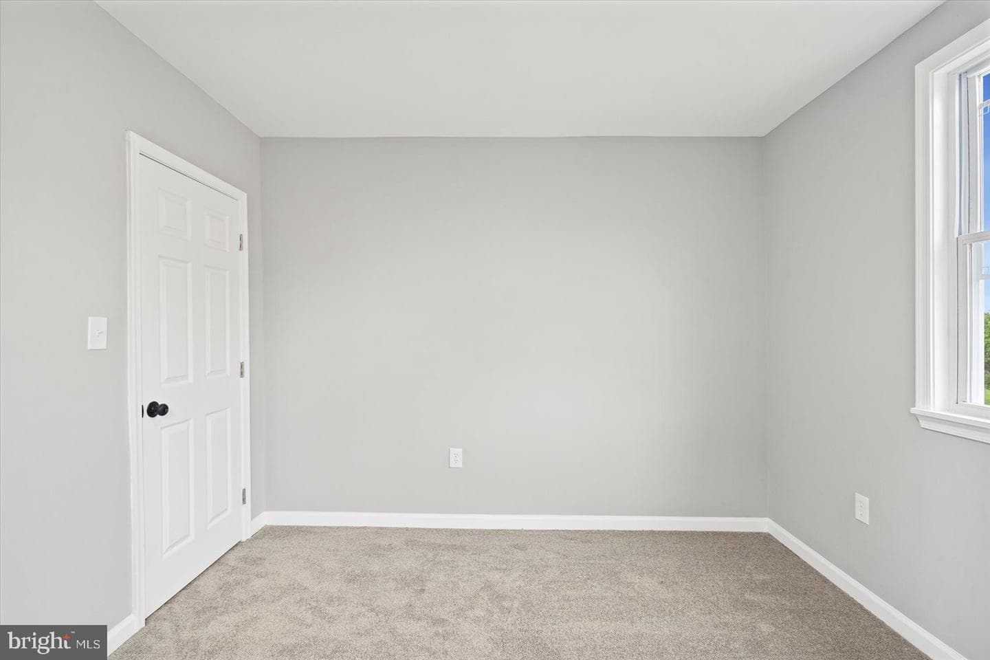 3912 Fernhill Avenue photo 27