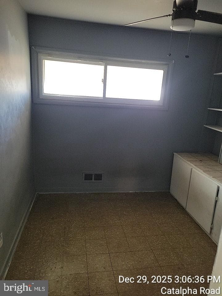 6211 Catalpha Road photo 11