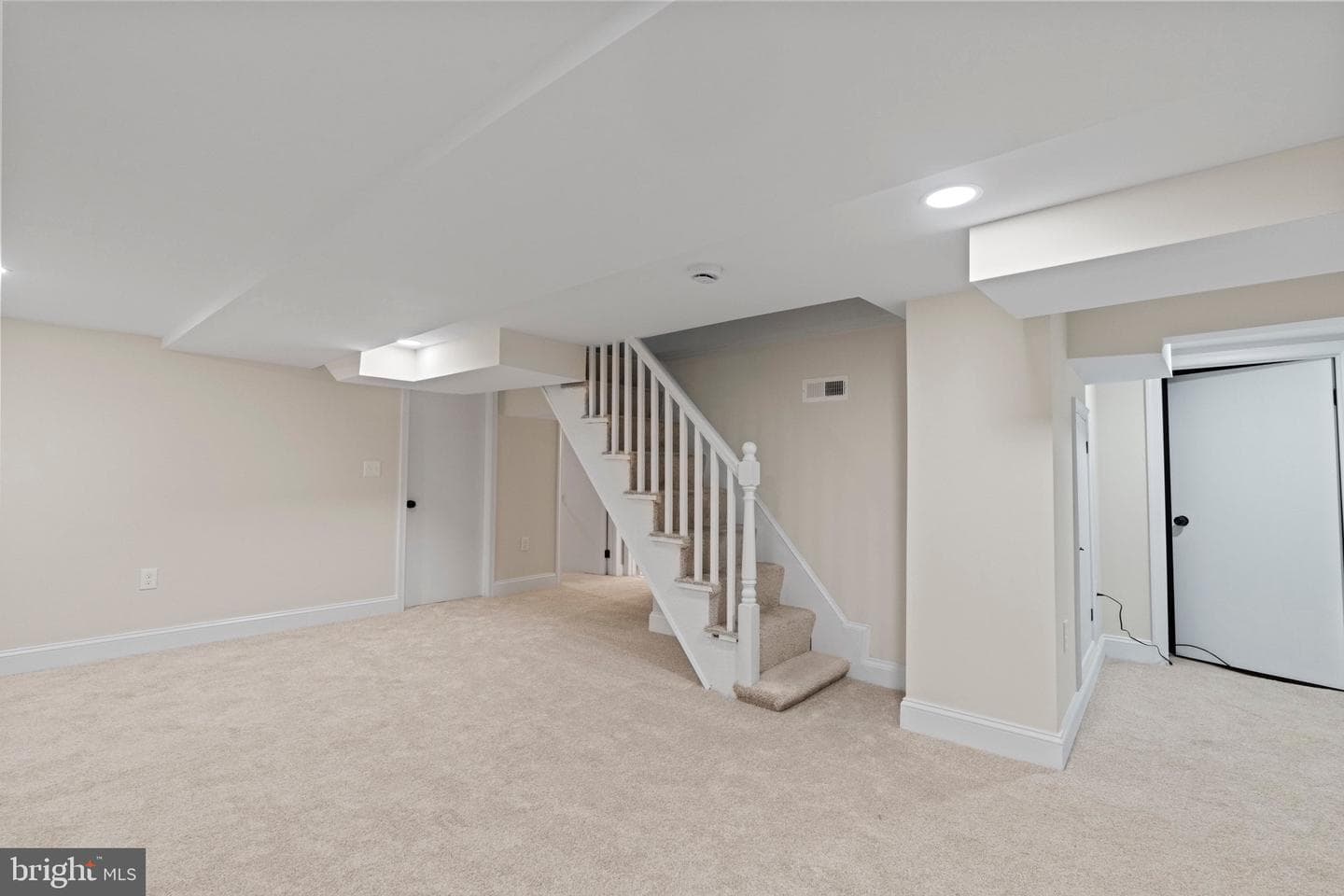 4814 Arabia Avenue photo 23