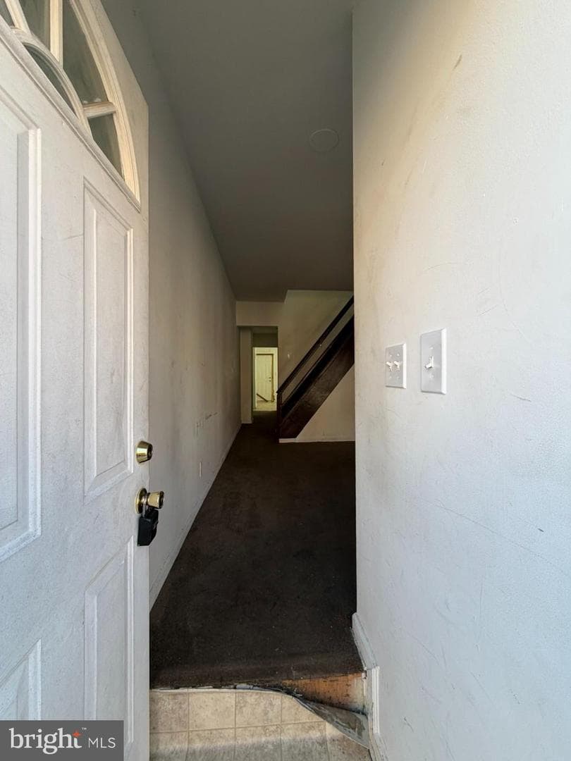 2434 Etting Street photo 2