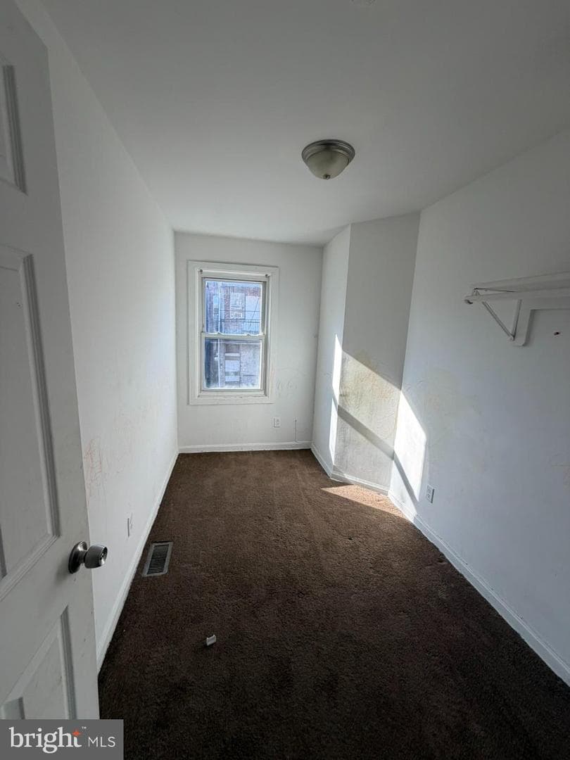 2434 Etting Street photo 34
