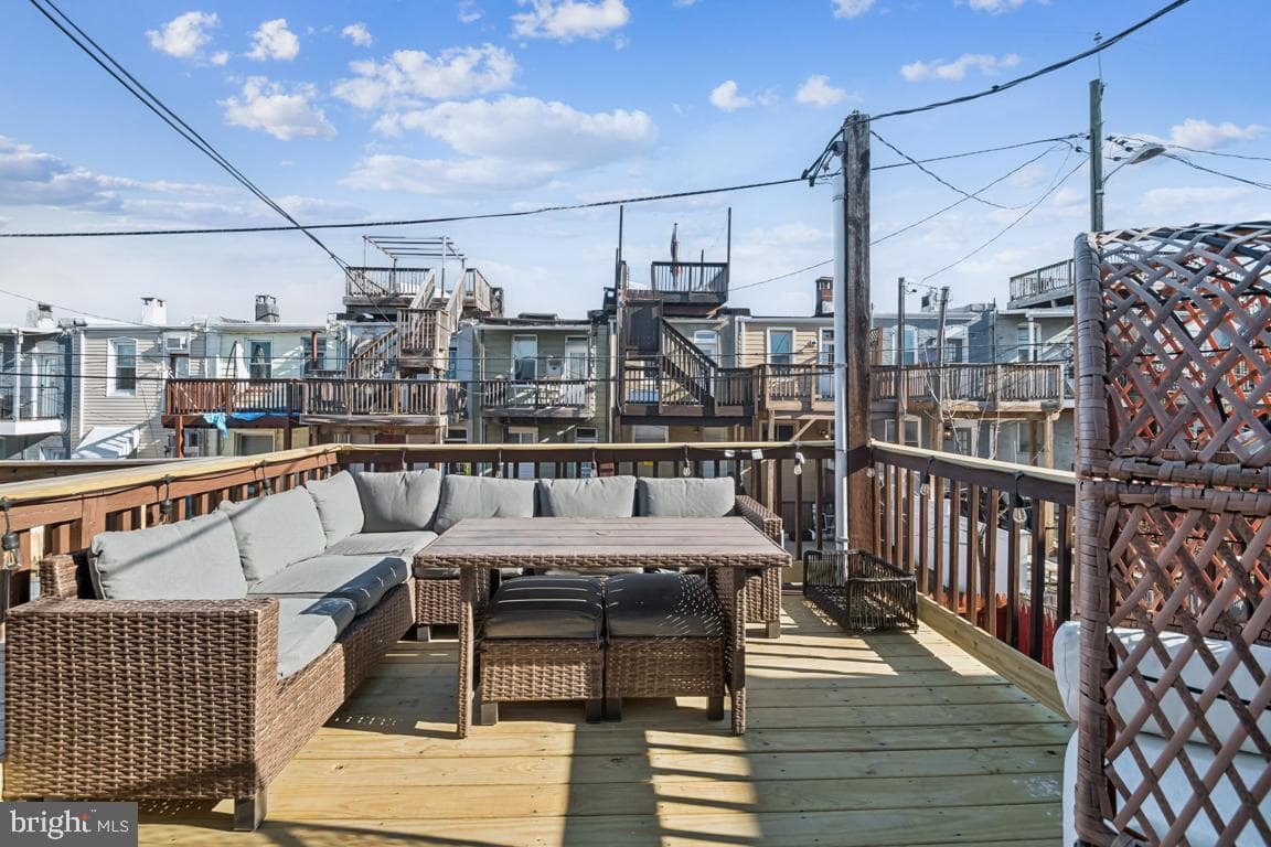 121 S Curley Street photo 37