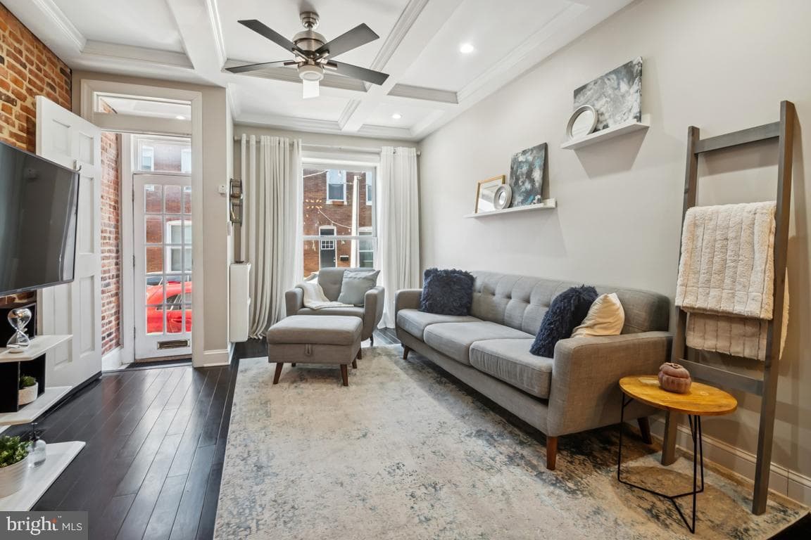 121 S Curley Street photo 6