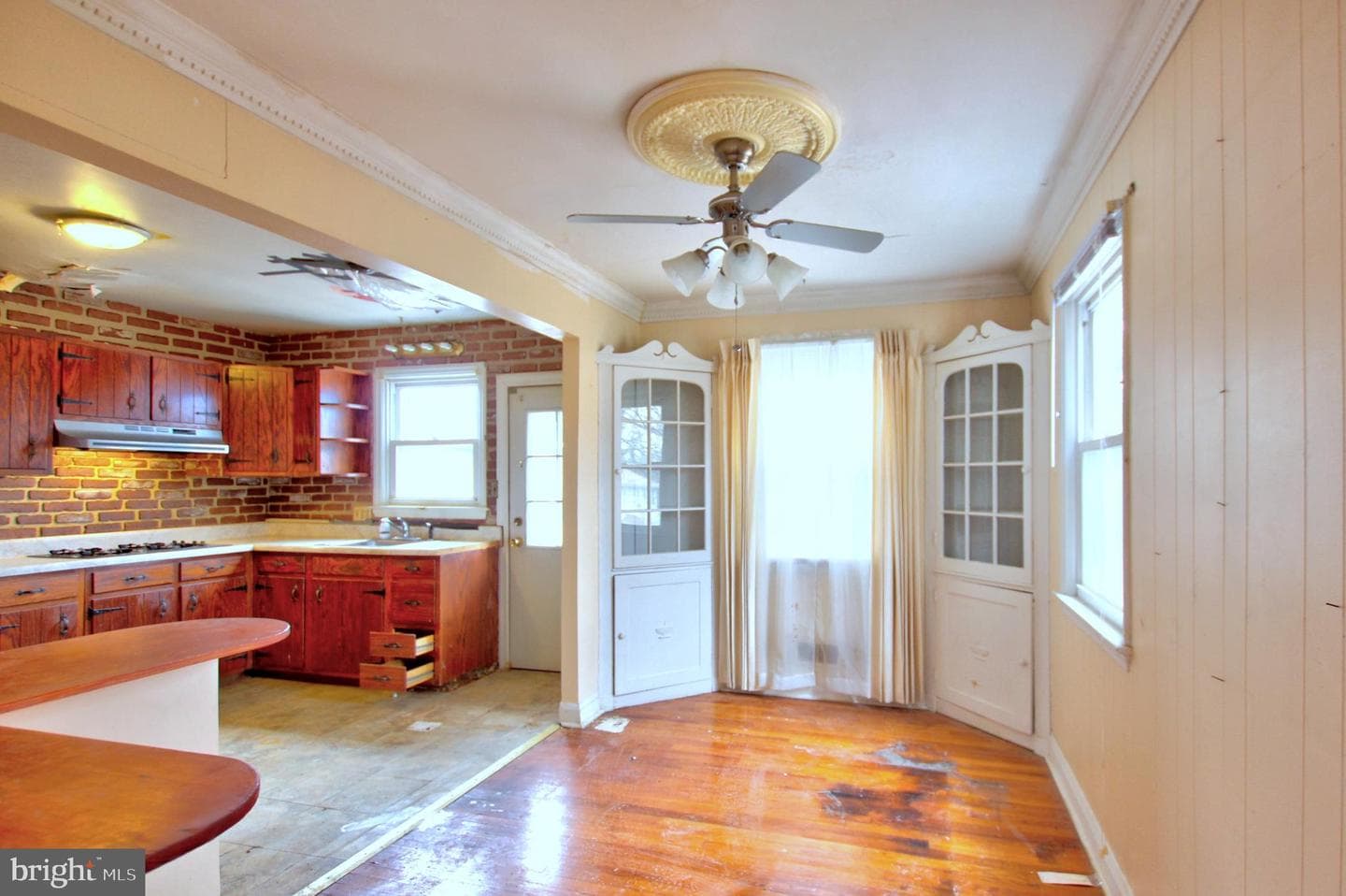 3721 Nortonia Road photo 10
