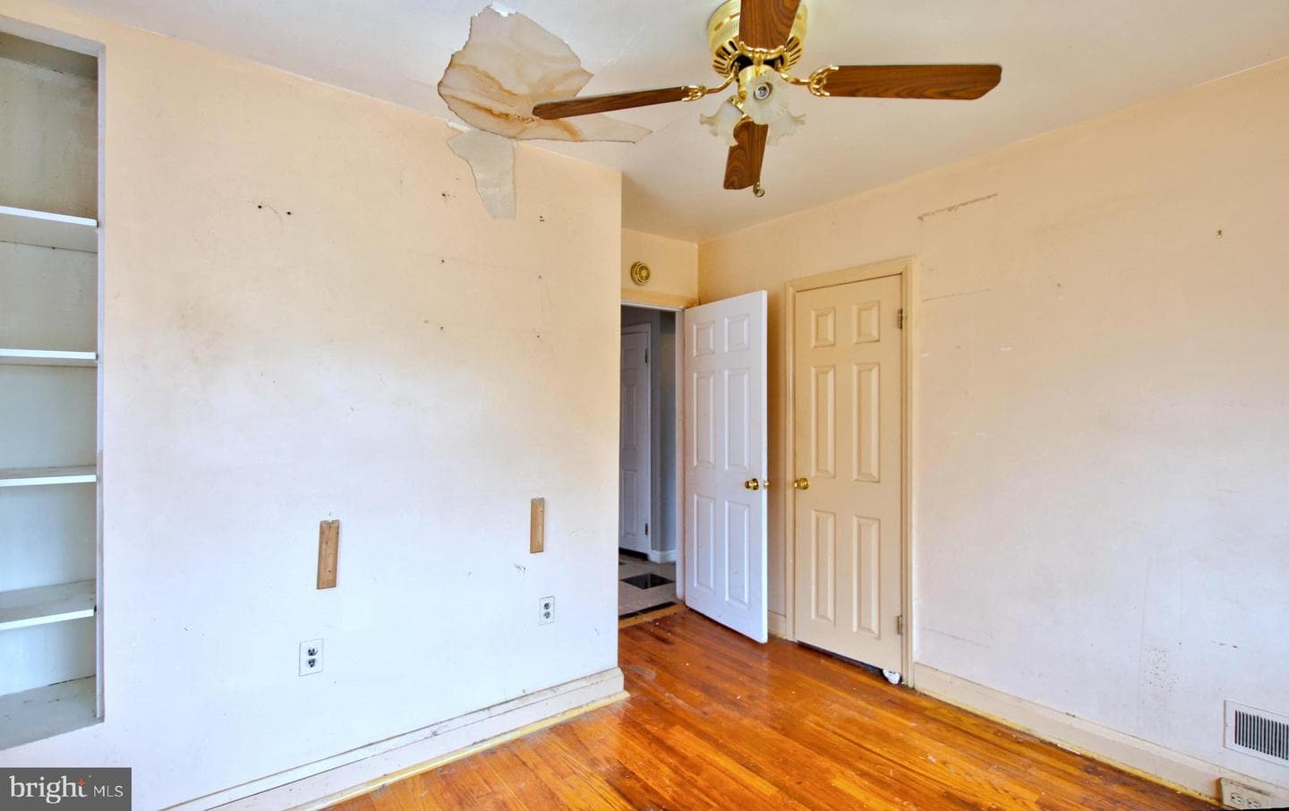 3721 Nortonia Road photo 17
