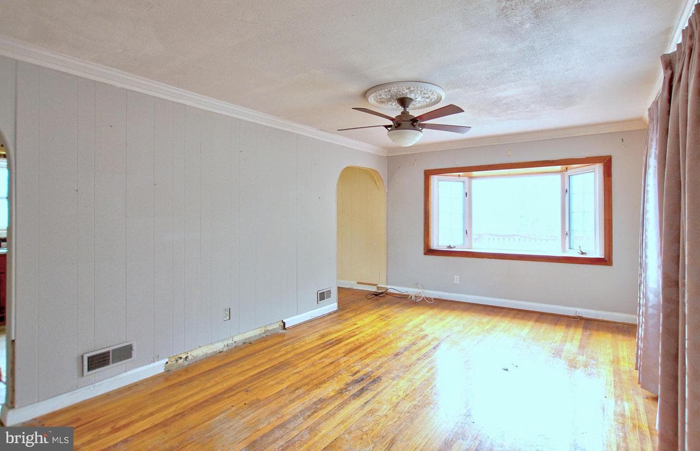 3721 Nortonia Road photo 5