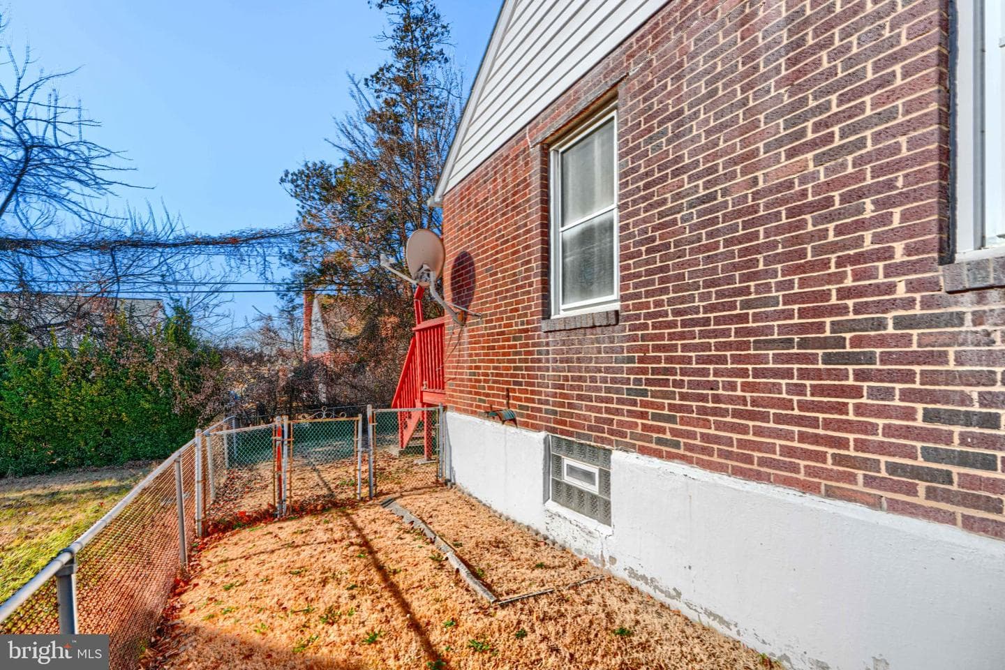 3807 Grenton Avenue photo 5