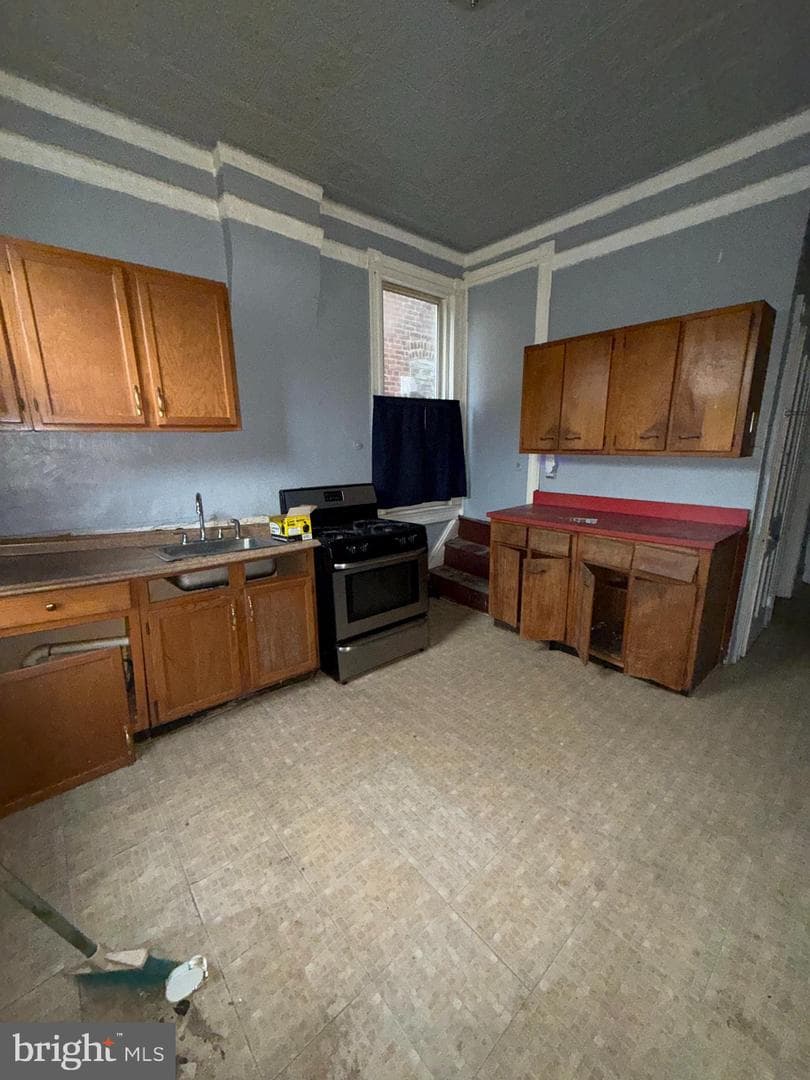 706 E 21st Street photo 9