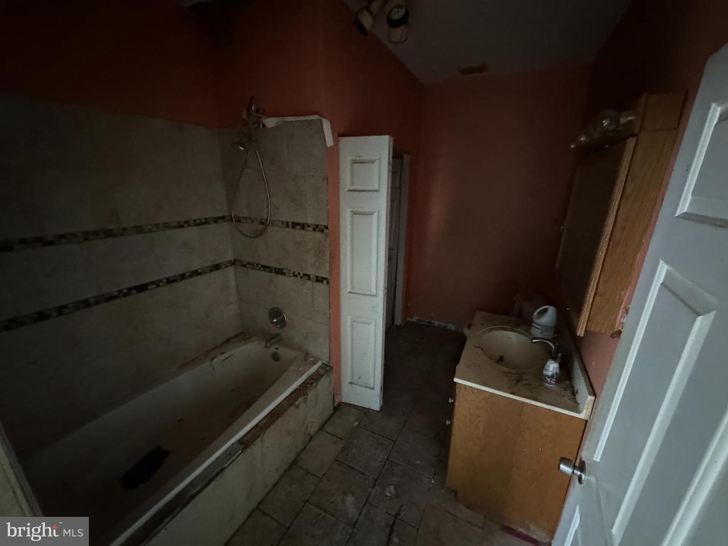 4422 Forest View Avenue photo 11