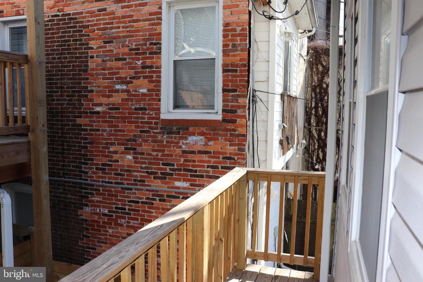 1707 Marshall Street photo 17
