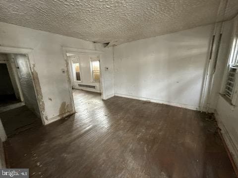 3401 Ravenwood Avenue photo 7