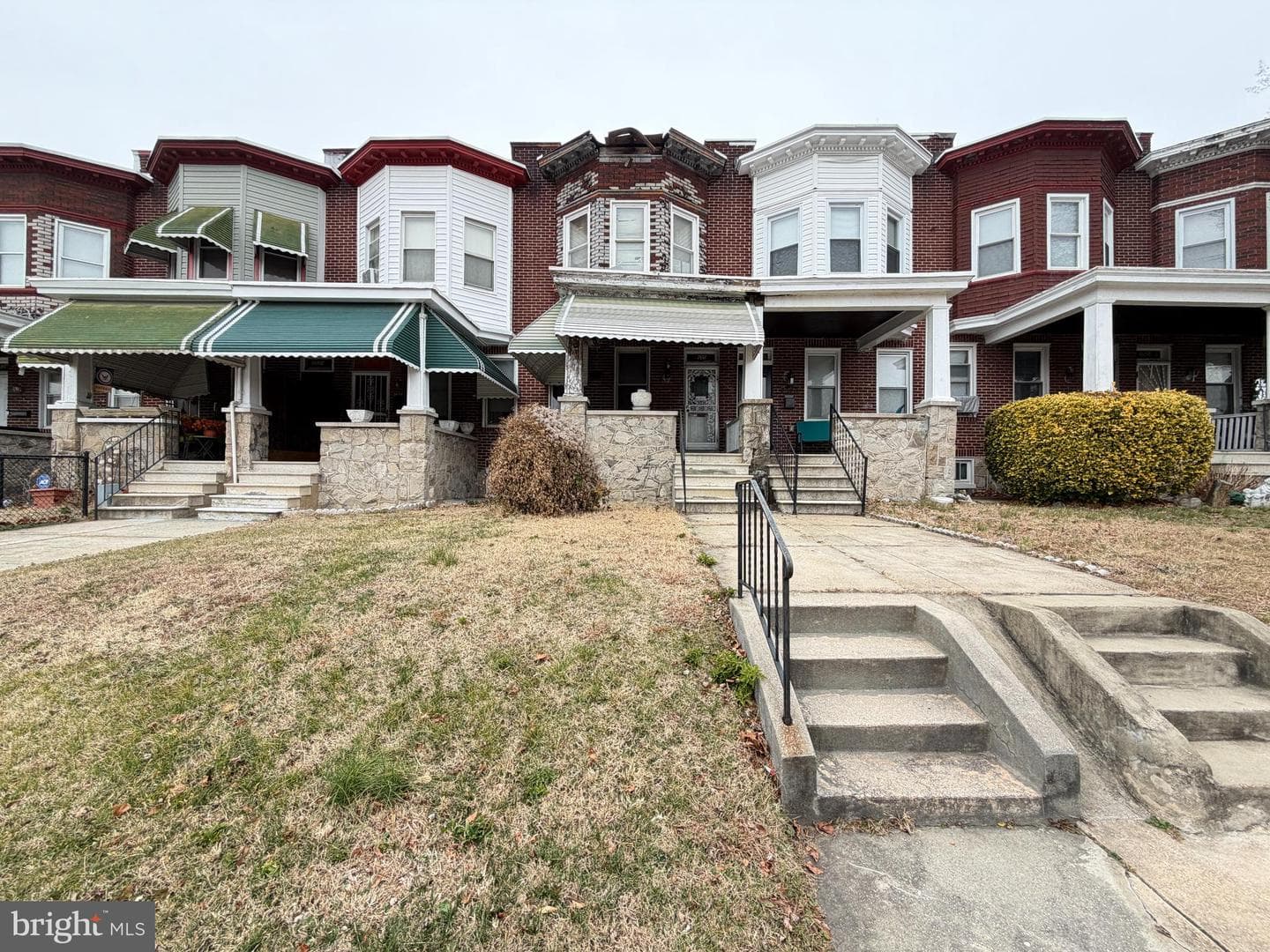 2530 W Lafayette Avenue