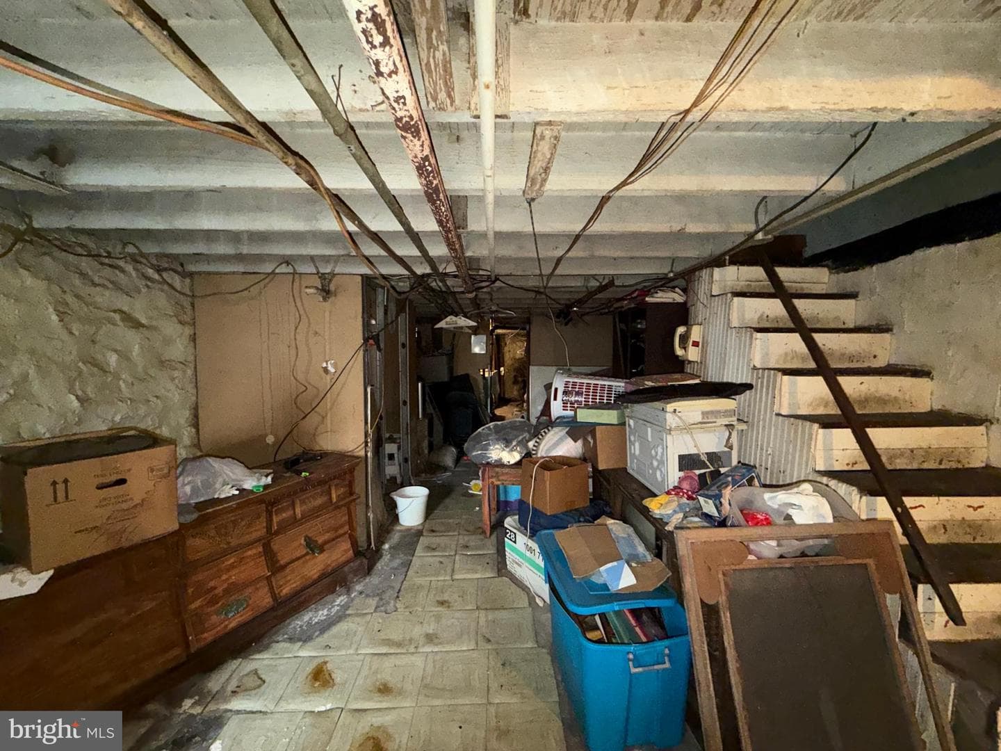 2530 W Lafayette Avenue photo 22