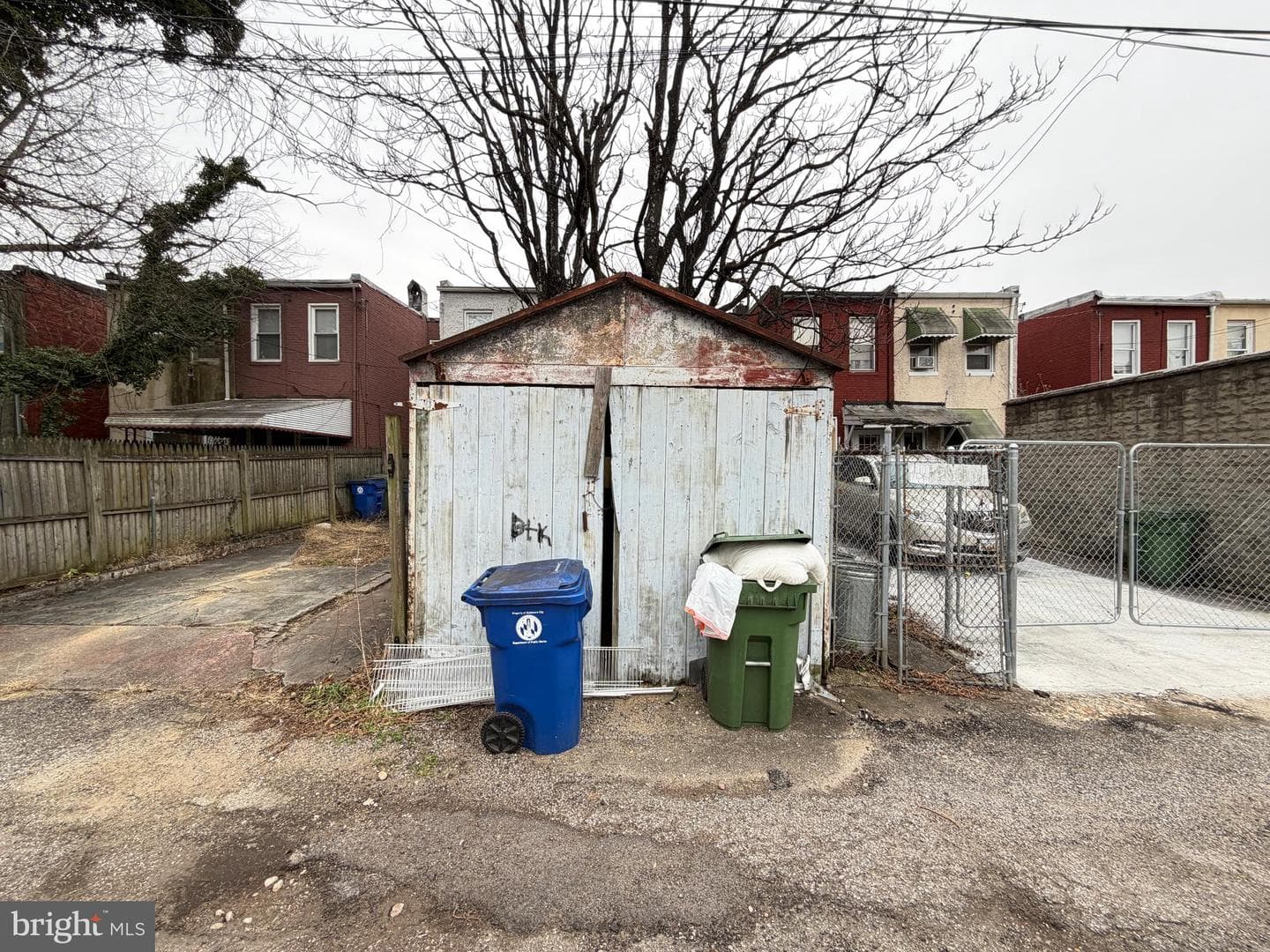 2530 W Lafayette Avenue photo 28