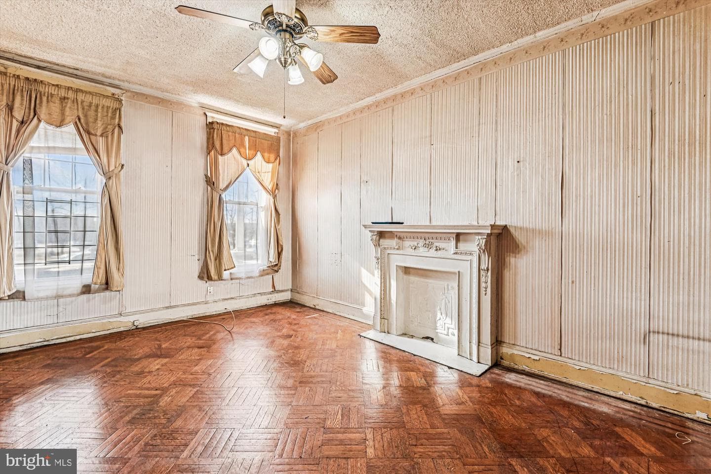 2402 Liberty Heights Avenue photo 8