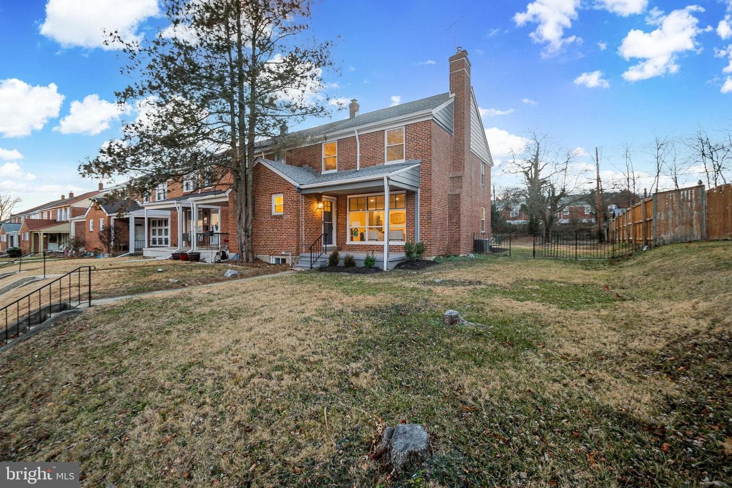 6138 Dunroming Road photo 2