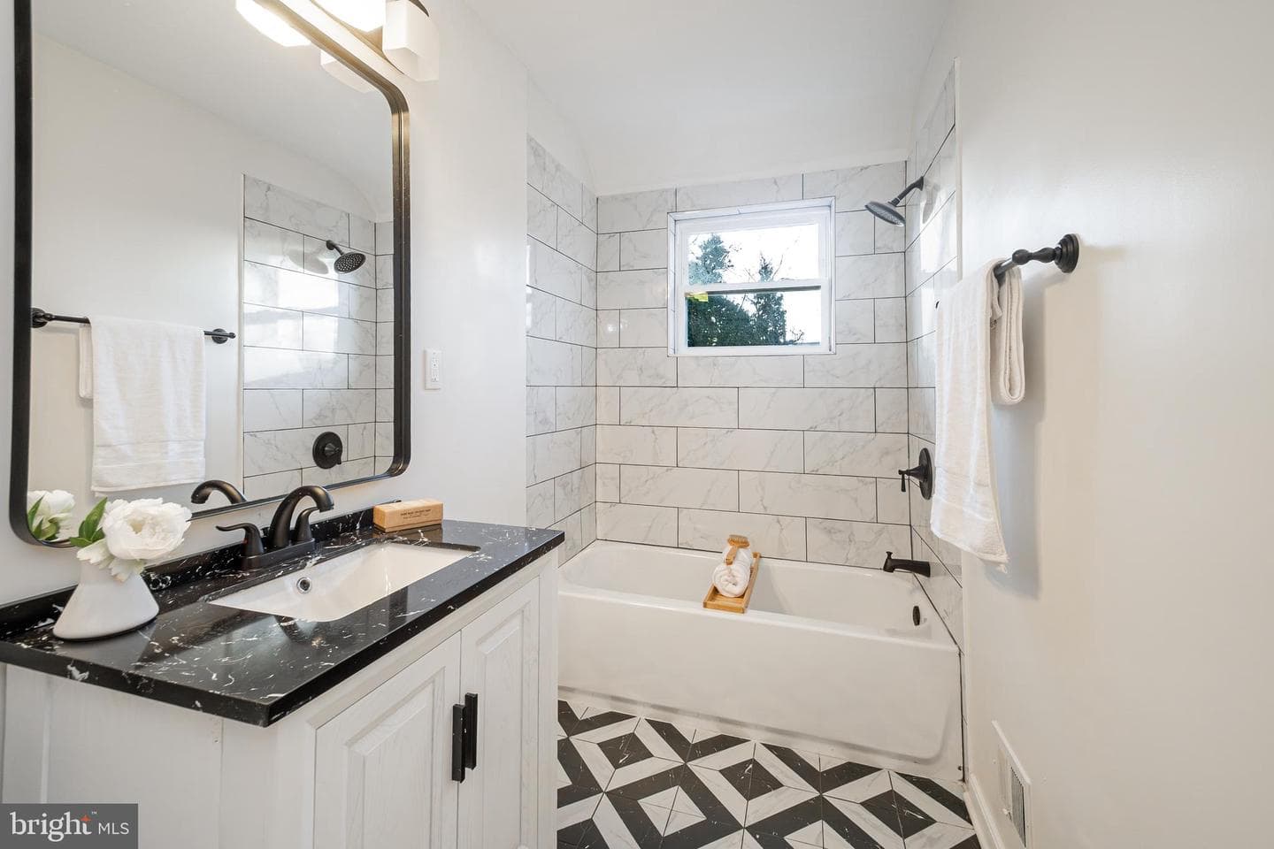 6138 Dunroming Road photo 24