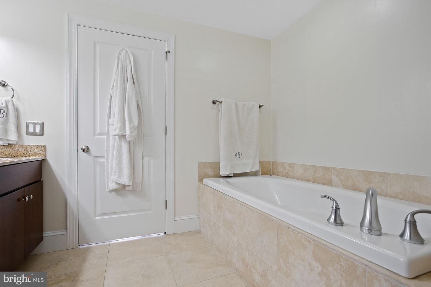 1324 Haubert Street photo 38