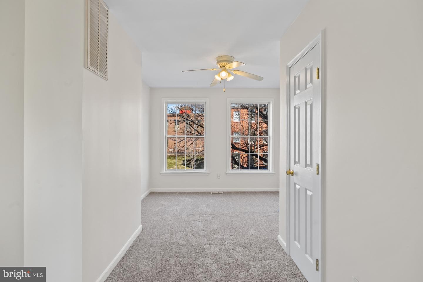 1239 W Lombard Street photo 18