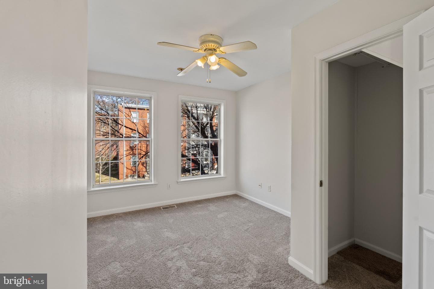 1239 W Lombard Street photo 20