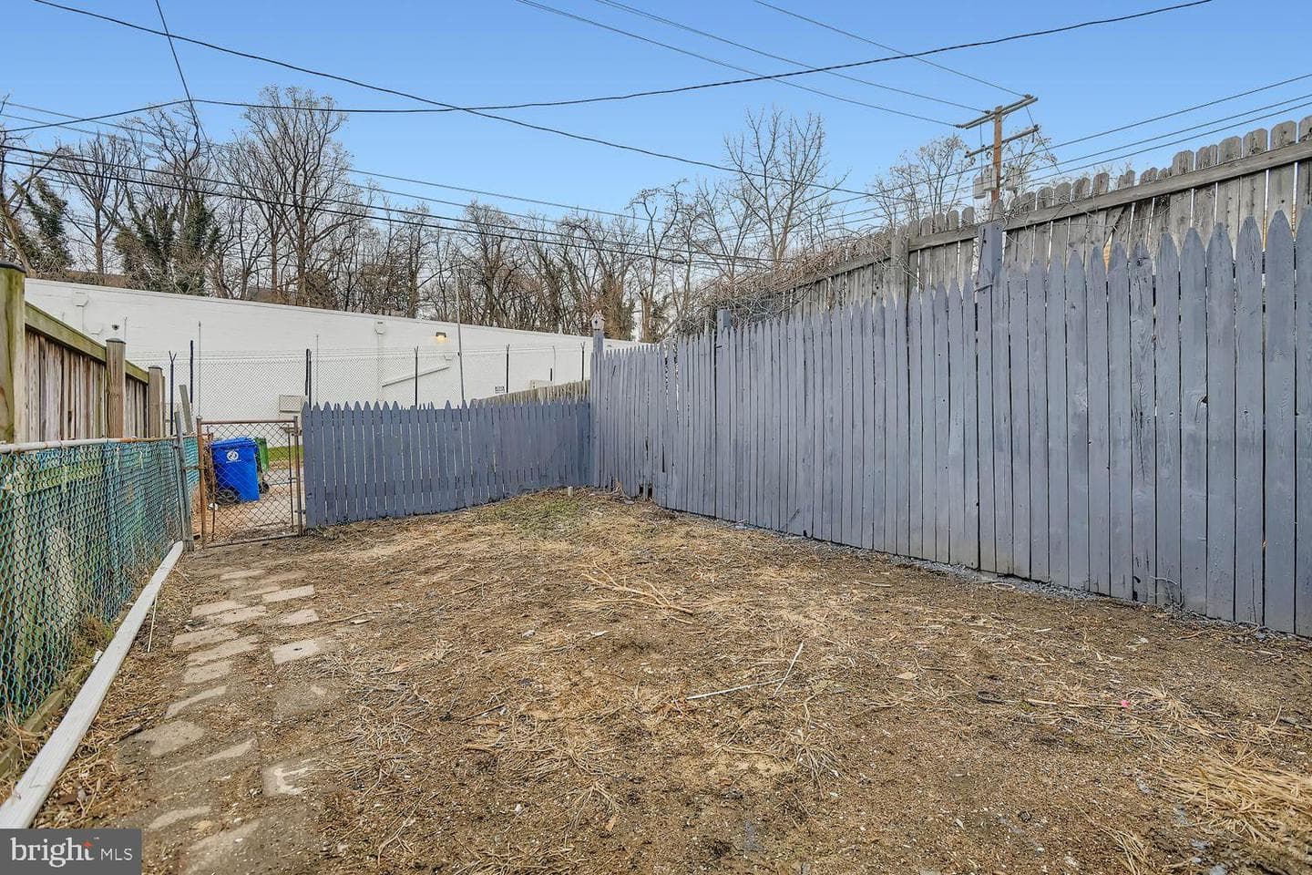 3654 Malden Avenue photo 24