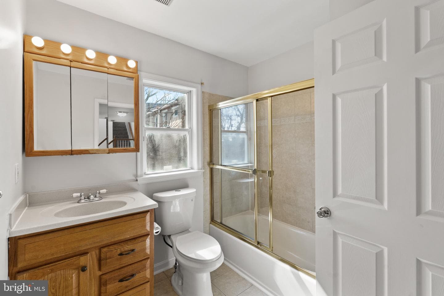 1241 W Lombard Street photo 13
