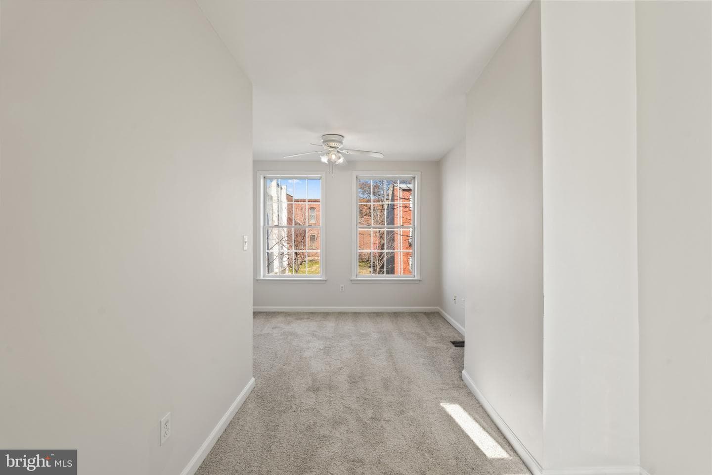 1241 W Lombard Street photo 16