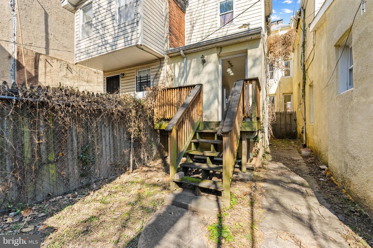1241 W Lombard Street photo 28