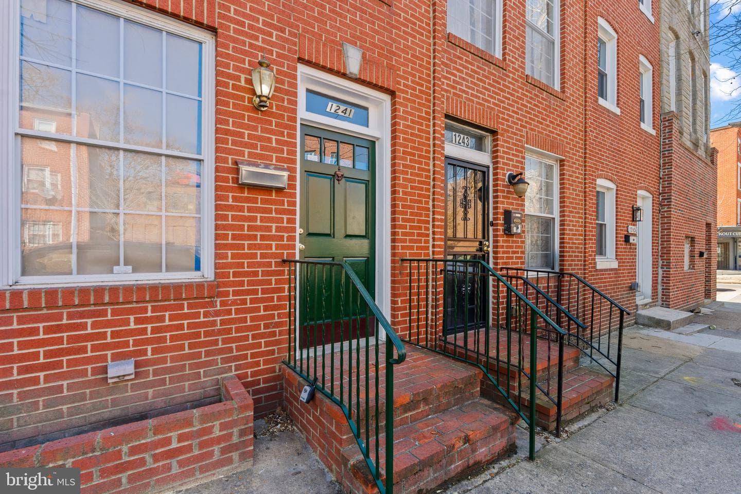 1241 W Lombard Street photo 31