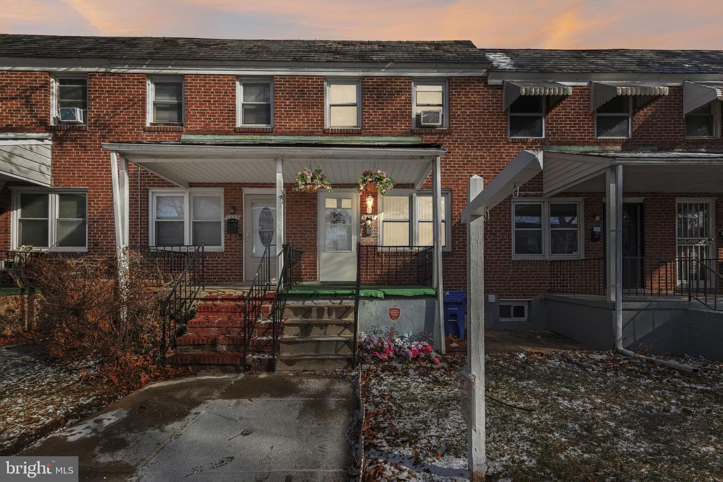 5527 Nome Avenue photo 17