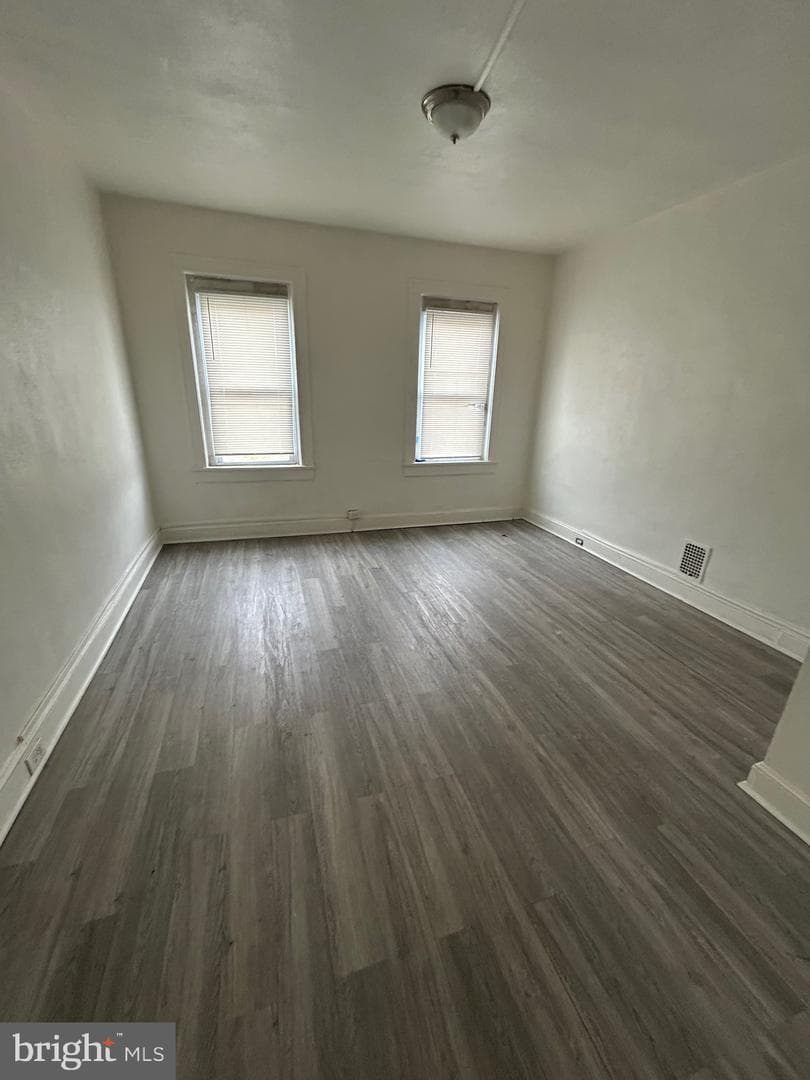 2015 Sinclair Lane photo 7