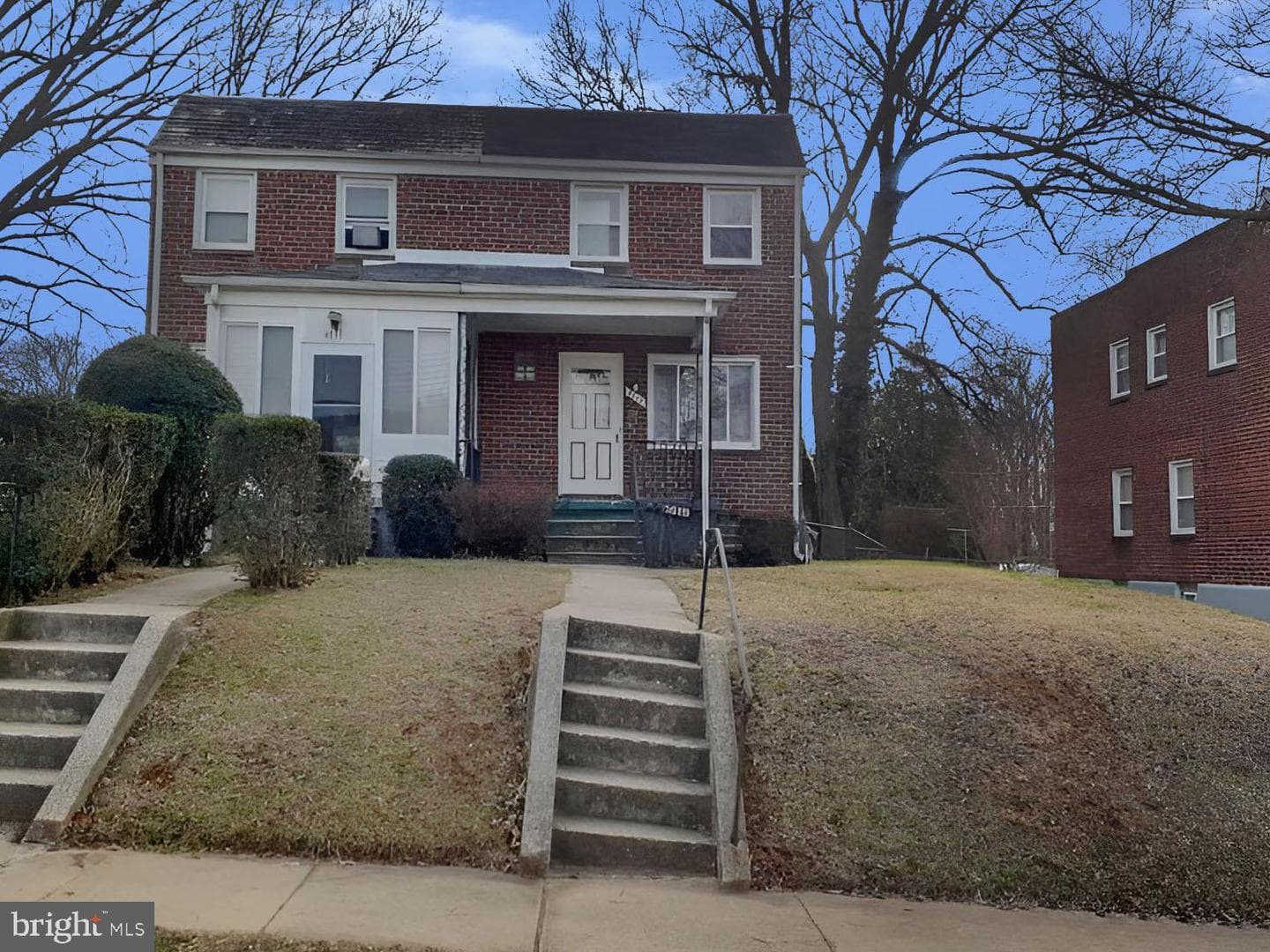 5619 Wesley Avenue photo 1