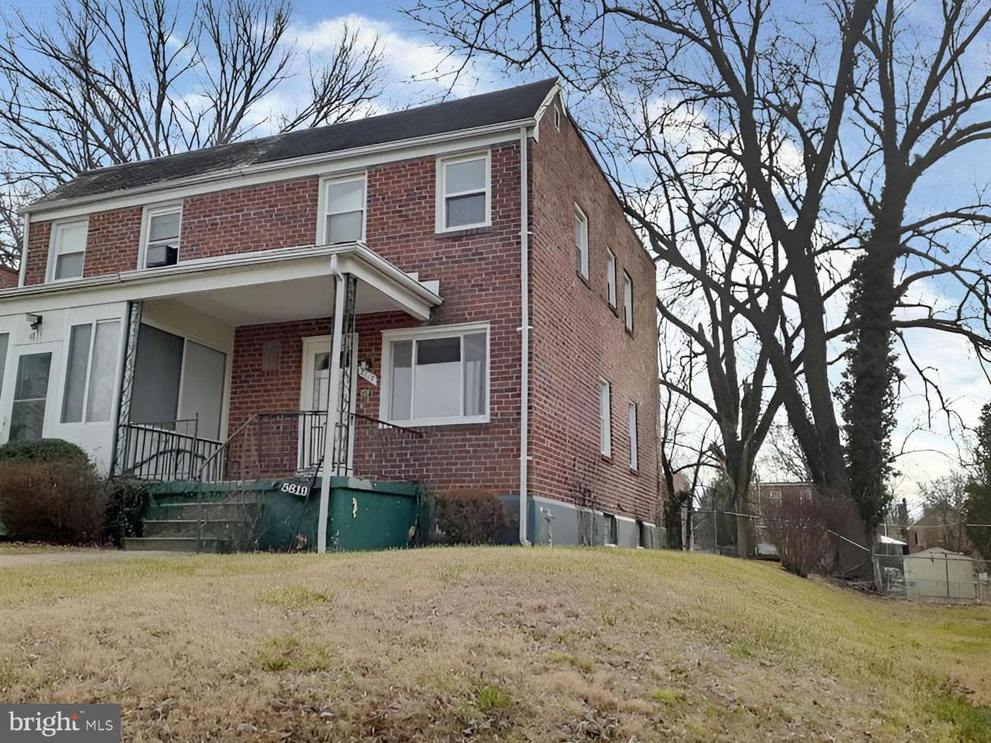 5619 Wesley Avenue photo 2