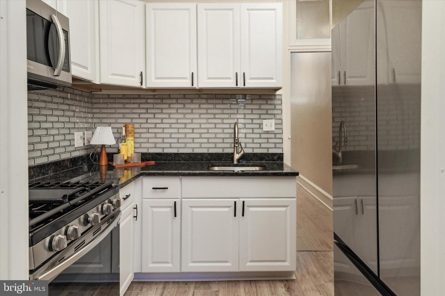 1803 Madison Avenue photo 15